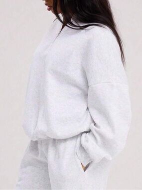 Musera Half-Zip Pullover Sweater in Light Gray